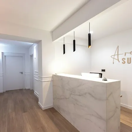 ゲストハウス Arenal