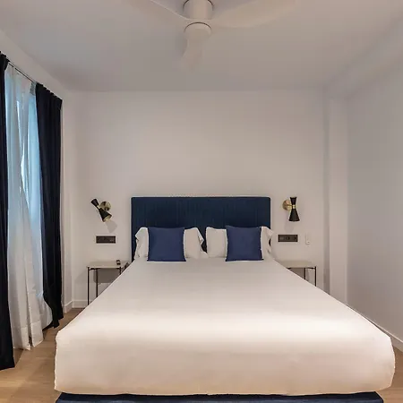 Arenal ゲストハウス 2*