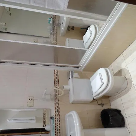 ゲストハウス Arenal ビルバオ